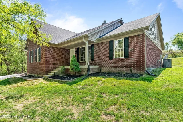282 Meadowlark Ct, Bedford, KY 40006