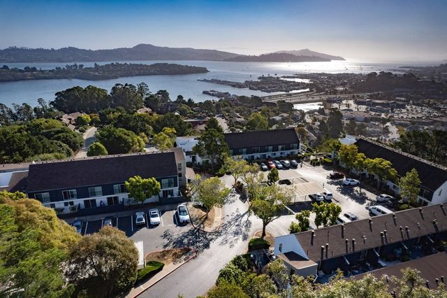 401 Sherwood Dr #9-9302, Sausalito, CA 94965