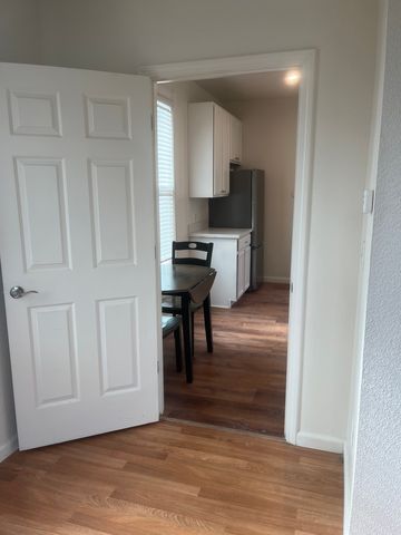 148 West St #C, Vacaville, CA 95688