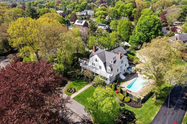20 Eulow St, Swampscott, MA 01907