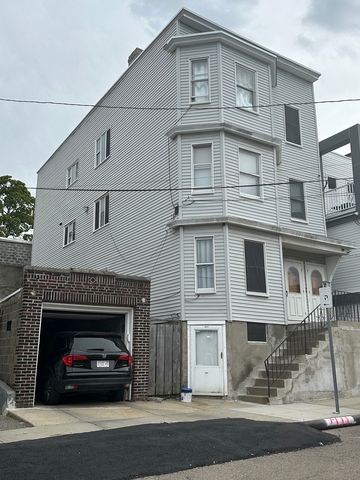 167-167A Falcon St, Boston, MA 02128