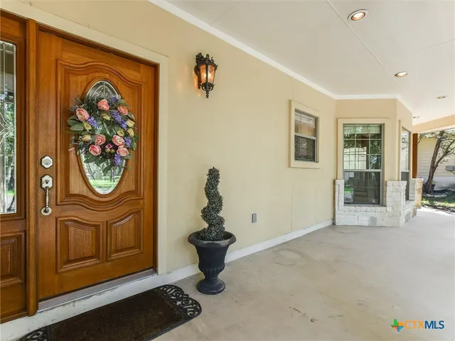 1 Woodview Ct, Wimberley, TX 78676