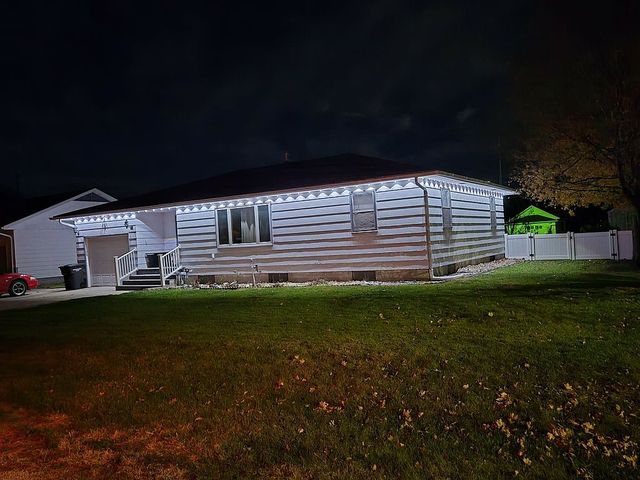 241 E  1st St, Lawrence, NE 68957