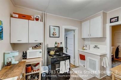 1083 Chatsworth St   N #2, Saint Paul, MN 55103