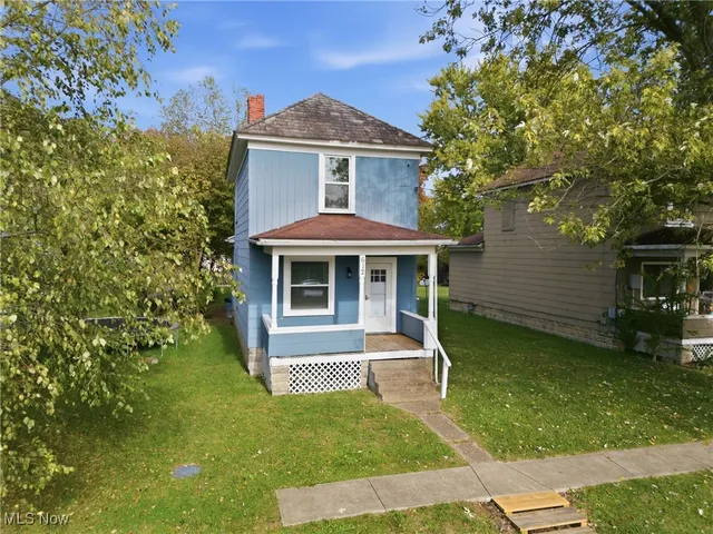 612 Olive St, Parkersburg, WV 26101