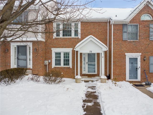 72 Hennig Dr, Pittsburgh, PA 15236