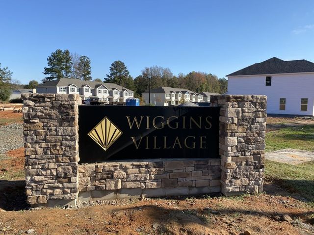 2078 Wiggins Village Dr, Youngsville, NC 27596