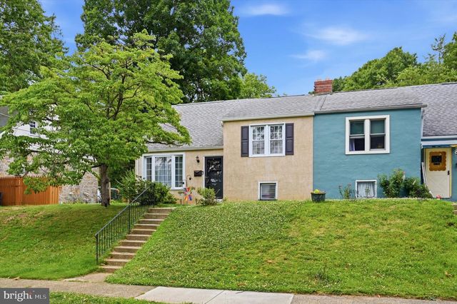 804 E  Cathedral Rd, Philadelphia, PA 19128