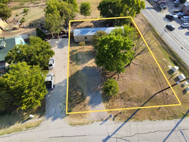 900 Stephie Ann Ct, Arlington, TX 76002