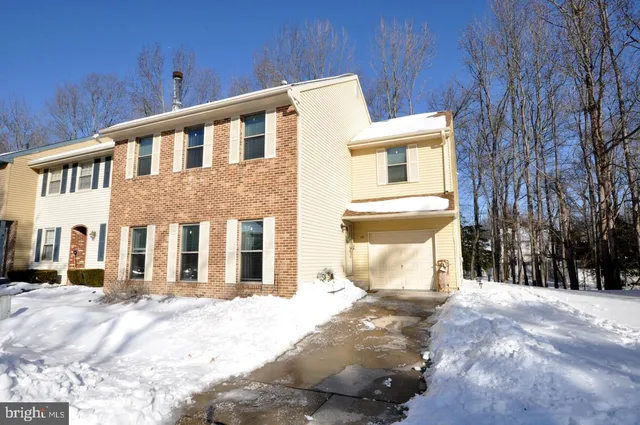 19 Blackhawk Ct, Medford, NJ 08055