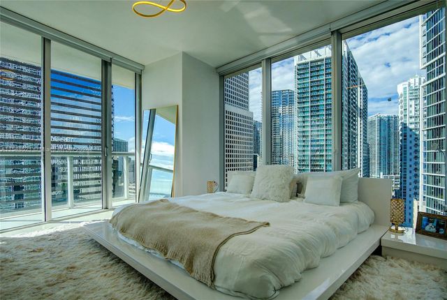 495 Brickell Ave #2111, Miami, FL 33131