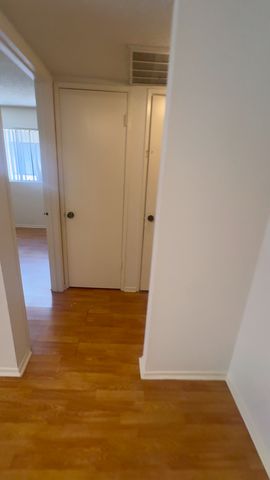 704 E  Maple St #5, Glendale, CA 91205