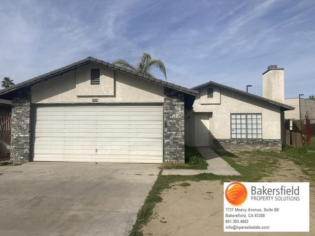 1504 Streever Ave, Bakersfield, CA 93307