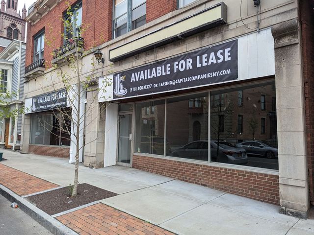 139-141 Remsen St   #139, Cohoes, NY 12047