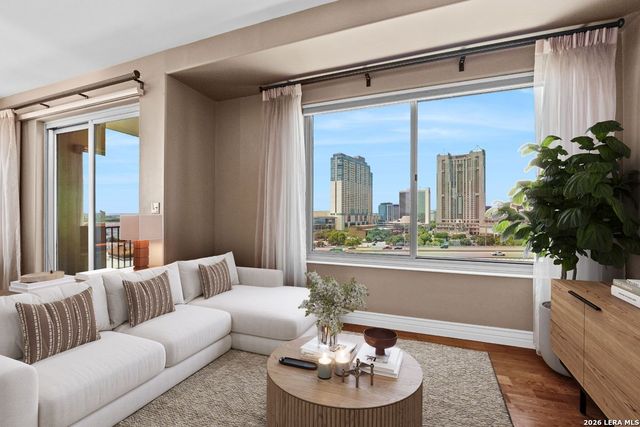 215 CENTER ST #807, San Antonio, TX 78202