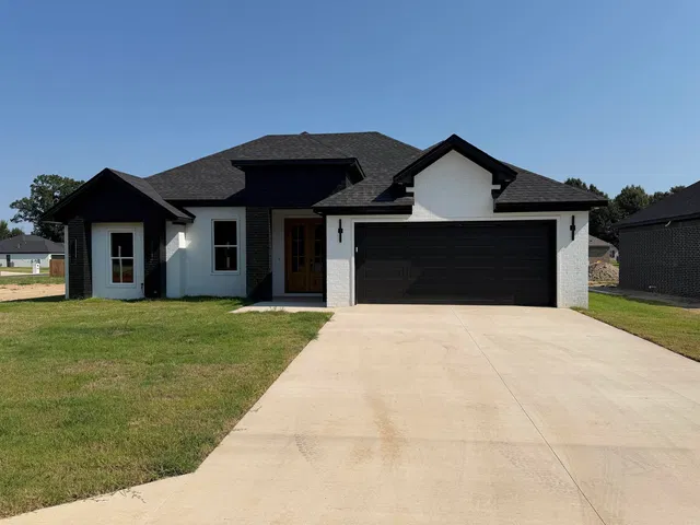 603 Cayson St, Bono, AR 72416