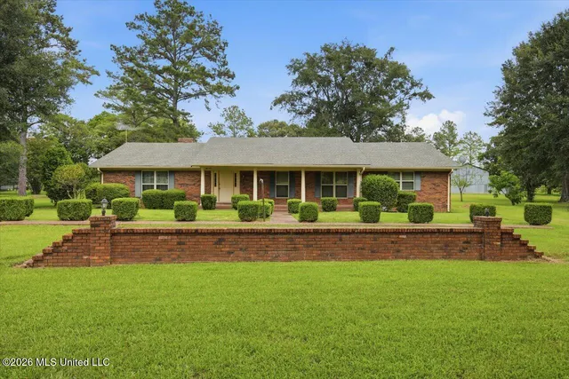 198 Morgan Rd, Canton, MS 39046