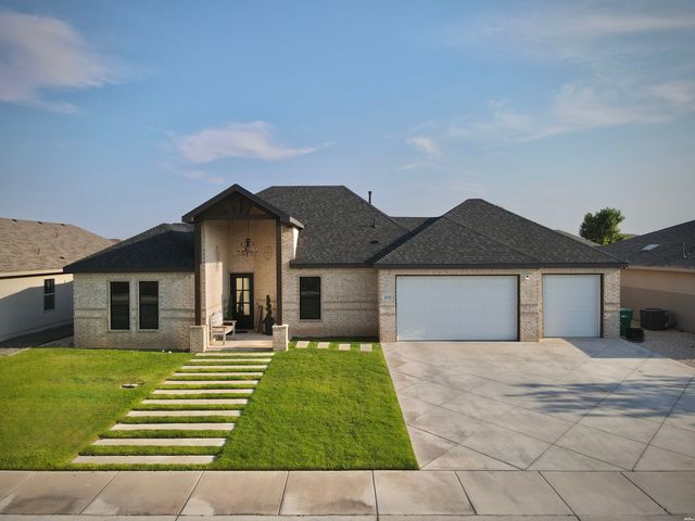 2033 E  Highwood Ave, Hobbs, NM 88240