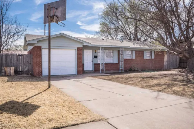 4613 S  Bryan St, Amarillo, TX 79110