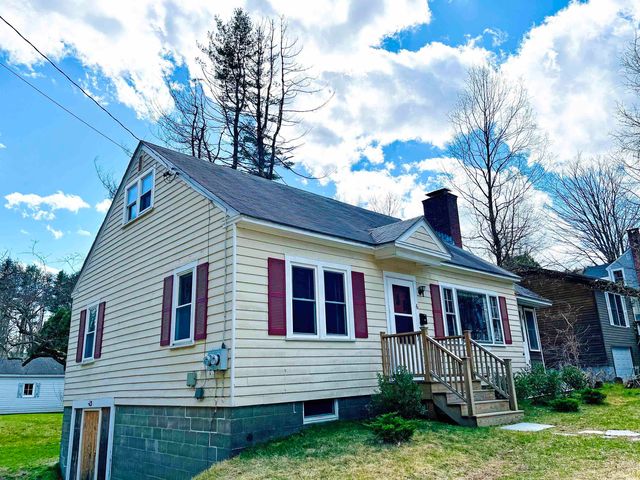 6 Sycamore Street, Brattleboro, VT 05301