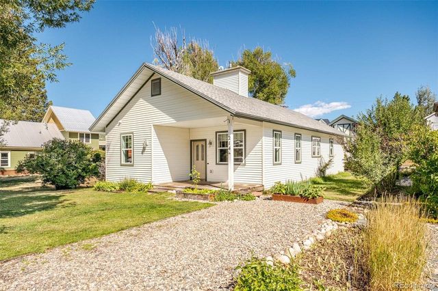 214 Logan Ave, Steamboat Springs, CO 80487