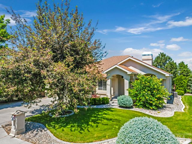 803 Canyon Park Ave, Twin Falls, ID 83301