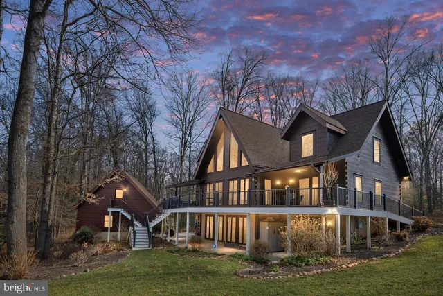 247 Burruss Mill Rd, Bumpass, VA 23024