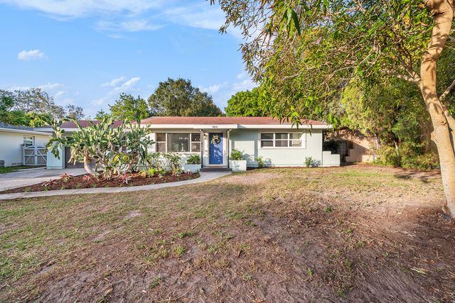 1464 Pine Brook Dr, Clearwater, FL 33755