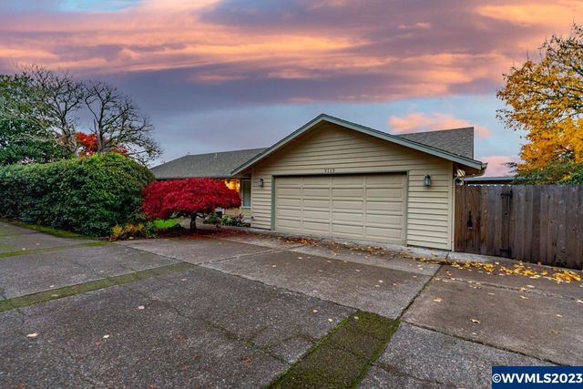 3113 Southwood Dr, Philomath, OR 97370