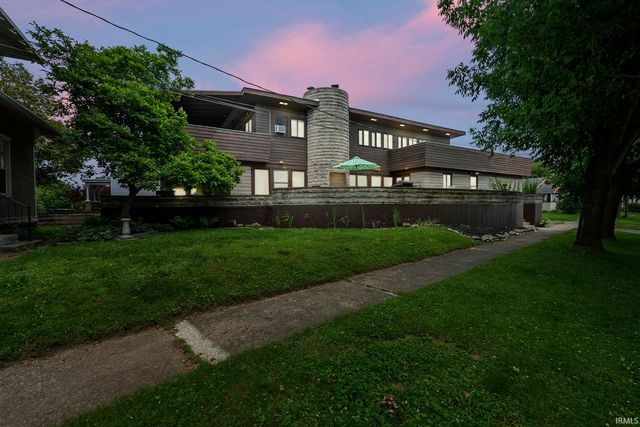 1208 Delta Blvd, Fort Wayne, IN 46805