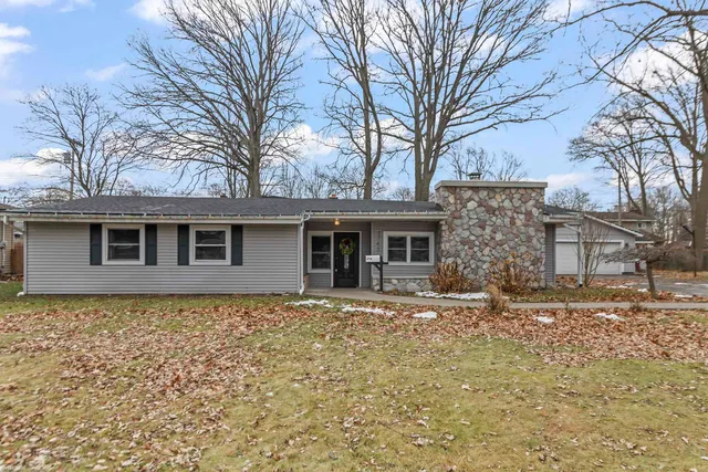 1745 Wisconsin Ave, Marysville, MI 48040