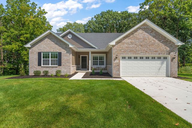 717 Druim Trl, Crown Point, IN 46307