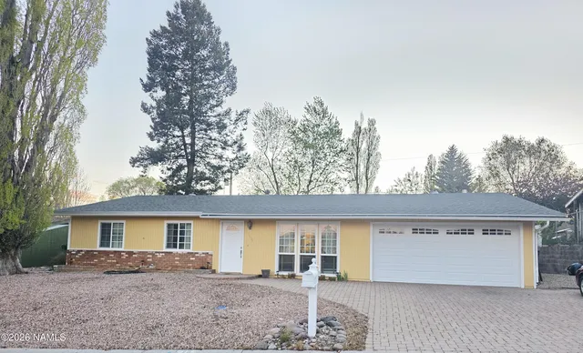 3635 N  Park Dr, Flagstaff, AZ 86004