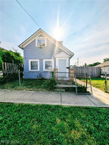 3202 Marvin Ave, Cleveland, OH 44109