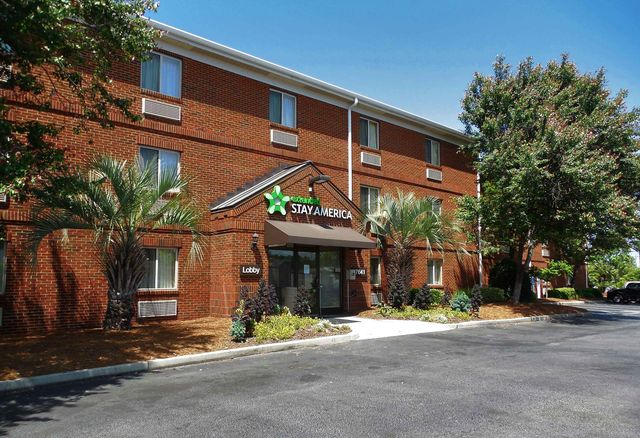 7641 Northwoods Blvd N #29, Charleston, SC 29406