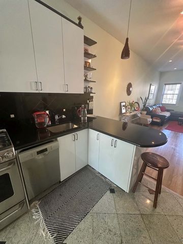 659 Humboldt St #2, Brooklyn, NY 11222