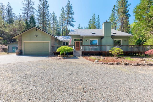 111 Findley Rd, Williams, OR 97544