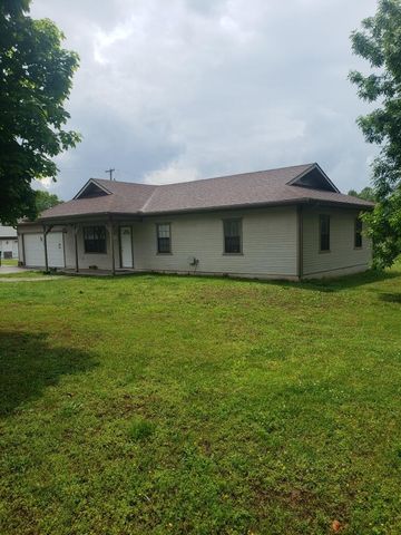 105 Riverview Drive, Anderson, MO 64831