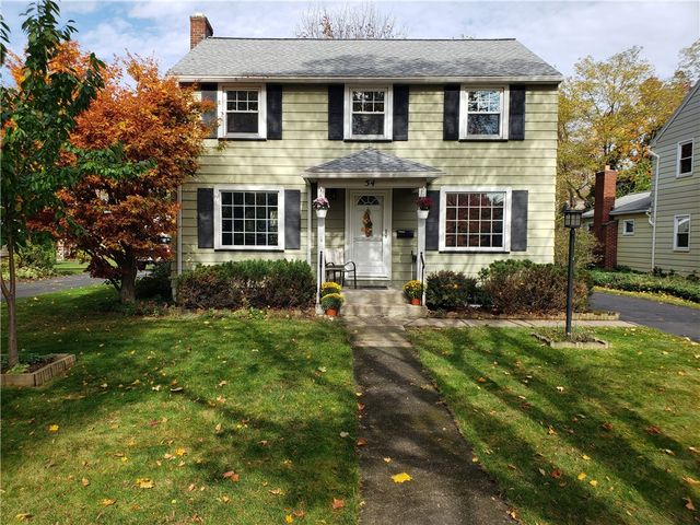 54 Barry Rd, Rochester, NY 14617