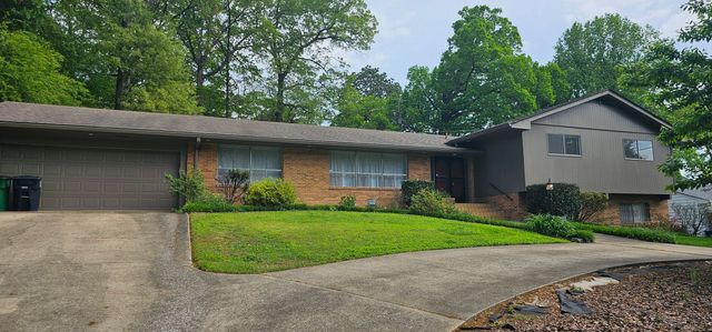 710 Brookfield Ave, Chattanooga, TN 37412