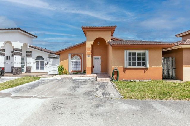 7001 W  35th Ave #203, Hialeah, FL 33018