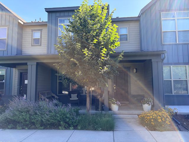 11107 E  25th Ave, Aurora, CO 80010