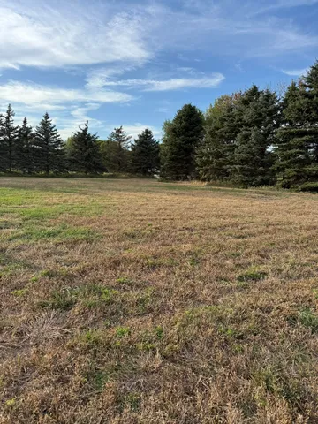 1427 Kettering Dr, Aberdeen, SD 57401
