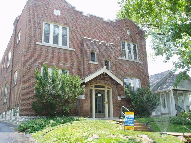 2034 McCausland Ave #2S, Saint Louis, MO 63143