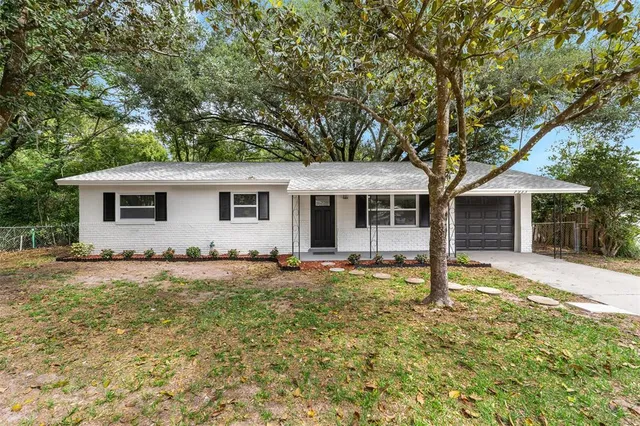 7933 Arabian Pl, Orlando, FL 32818