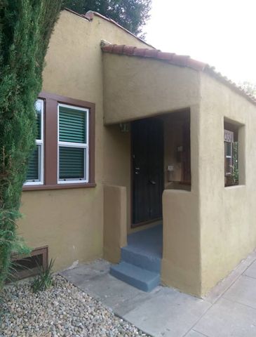 11334 Huston St, North Hollywood, CA 91601