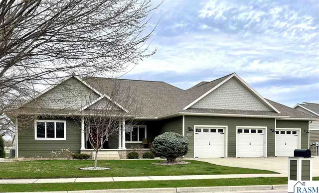 1400 11th St N, New Ulm, MN 56073