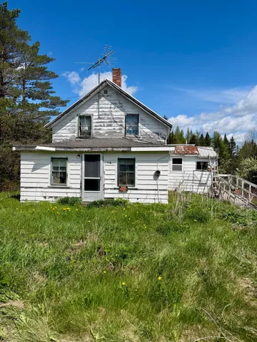 972 Presque Isle Road, Ashland, ME 04732