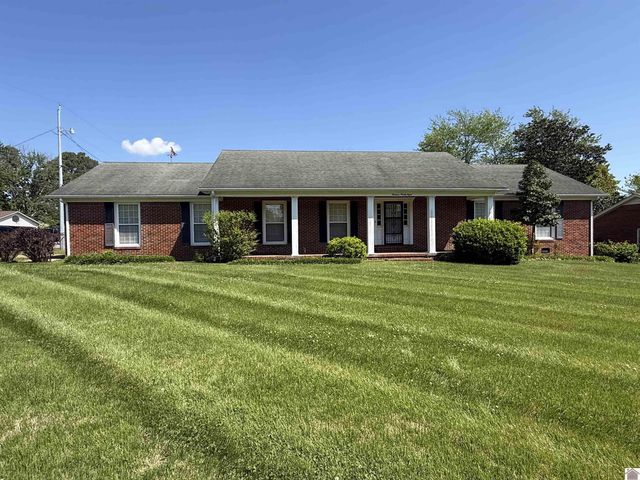 1398 Johnson Blvd, Murray, KY 42071