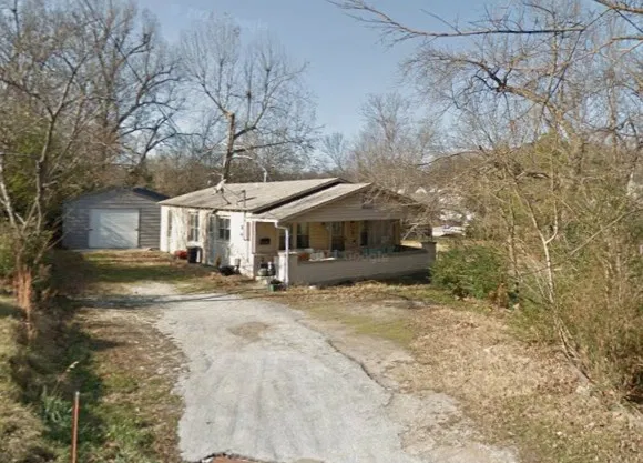 214 N  Liberty St, Harrison, AR 72601